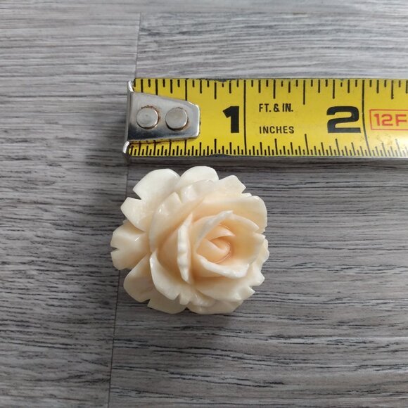Vintage Carved Rose Brooch - Picture 15 of 15